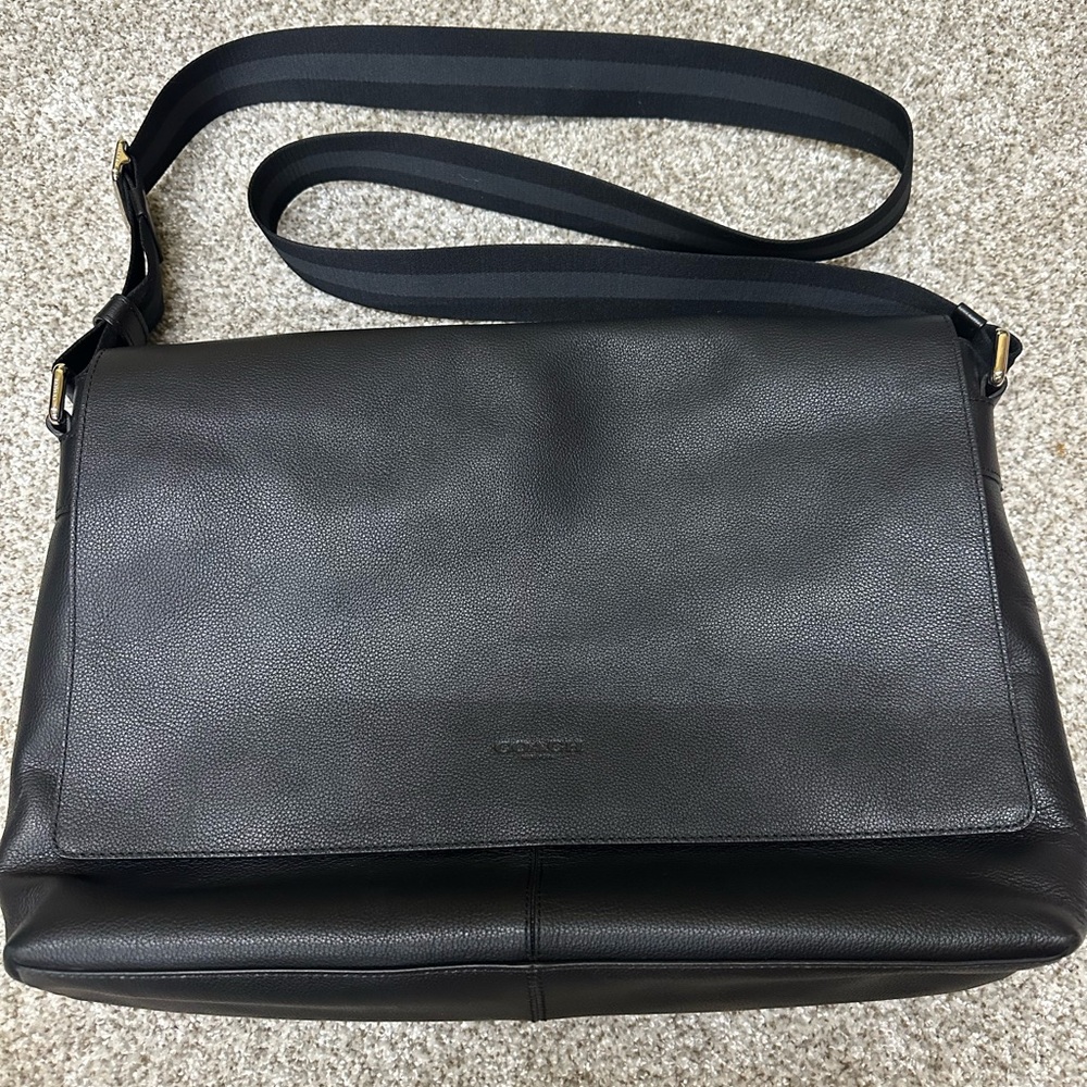 Coach Charles Messenger laptop bag pebbled leather